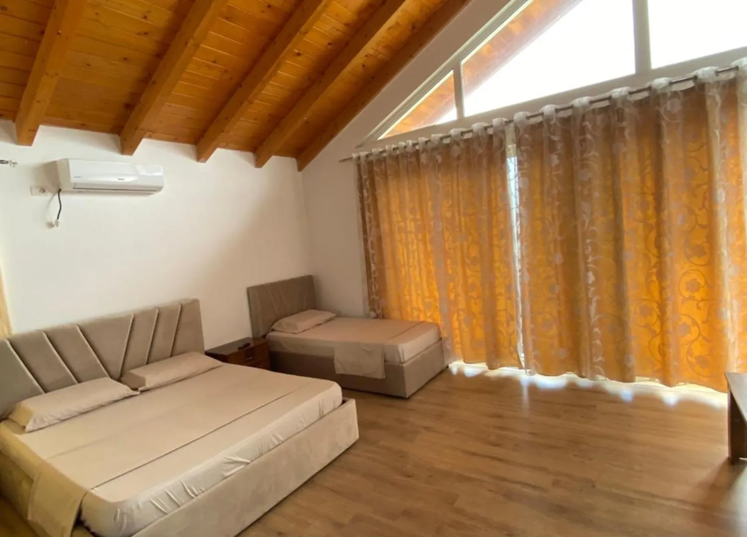 Shëngjin Benjys Vila דירה
